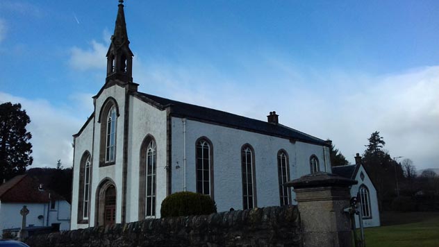  Garelochhead Parish Church 