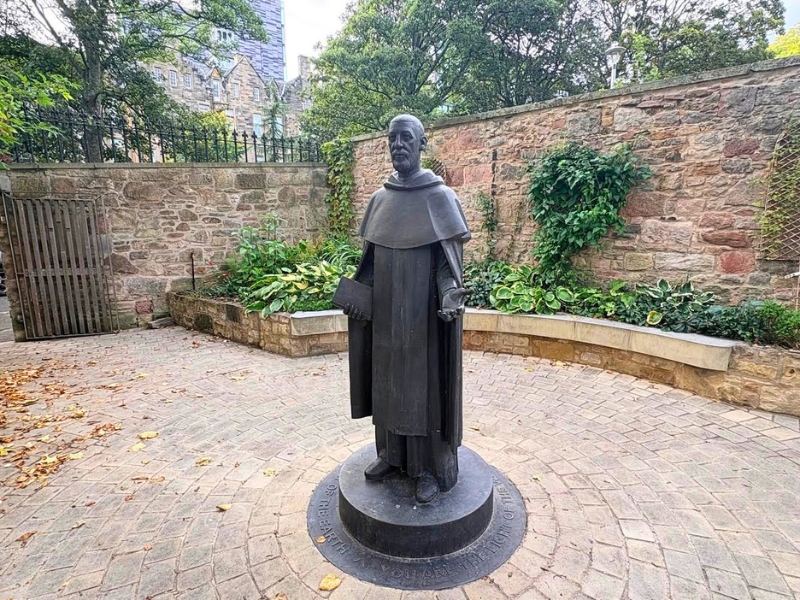St Albert the Great Chapel Garden - Joanna Greener